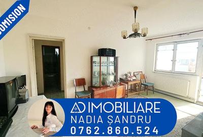 Apartament cu 3 camere semidecomandat în Central - 3
