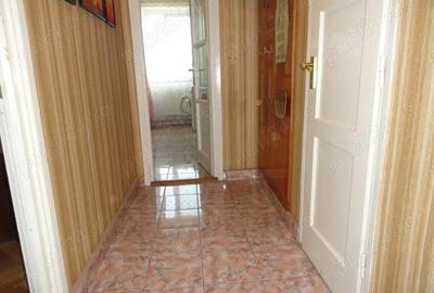 Apartament 2 camere etaj 3 zona centrala, langa Liceul Pedagogic - 10