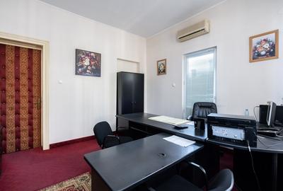 Vila 16 Camere de vanzare Unirii Primaria Sector 3 - 11