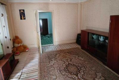 Casă cu 4 camere în Adânca - 7