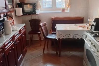 Apartament cu 5 camere decomandat în Central - 4