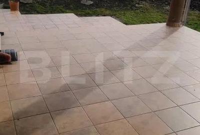 Casă cu Teren 614 Mp în Central - 1