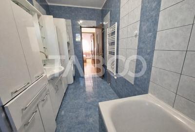 Apartament de inchiriat cu 3 camere 2 parcari zona Turnisor etaj 1 - 11