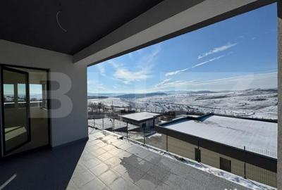 Casă cu 4 camere cu Teren 300 Mp în Central - 1