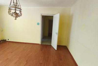 Apartament 3 camere, 61mp, zona Hurmuzachi, Radauti - 3