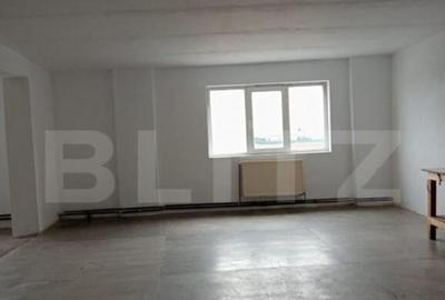 Spa?iu industrial de inchiriat 1000mp depozitare sau produc Spa?iu industrial de inchiriat 1000mp depozitare sau produc - 2