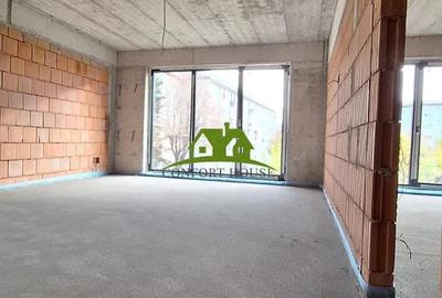 Apartament cu 3 camere decomandat în Traian - 12