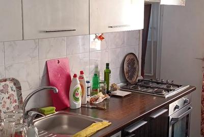 Apartament cu 3 camere decomandat în Central - 1