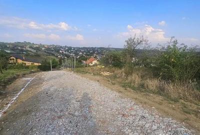 Teren de 670 mp, în Bucium