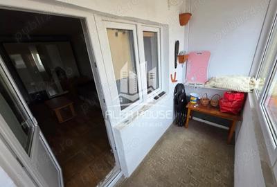 Apartament cu 3 camere decomandat în Central - 3