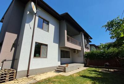 Casă individuală cu 5 camere în Exterior Vest