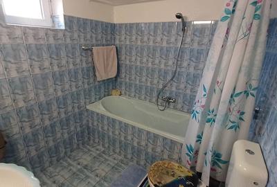 Casă cu 3 camere cu Teren 526 Mp în Vinerea - 3
