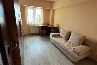 Apartament cu 3 camere în Central - 5