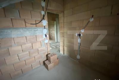 Casă cu 4 camere cu Teren 700 Mp în Aghireș - 17