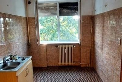 Apartament cu 2 camere decomandat zona Podgoria - 2