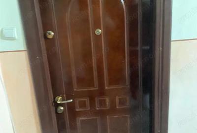 Inchiriez apartament cu 2 camere in Deva, Dorobanti, et. 1 - 2