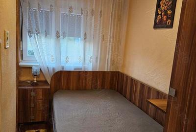 Garsonieră decomandată în Sărari - 7