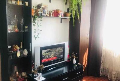 Apartament cu 2 camere nedecomandat în 1 Decembrie 1918