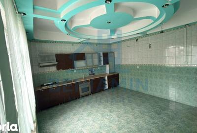 Casă cu 5 camere decomandat cu Teren 244 Mp în Central - 16