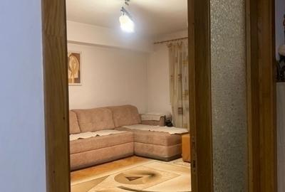 Apartament cu 2 camere decomandat, mobilat în Frumoasa