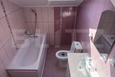 Apartament cu 3 camere decomandat în Centrul Istoric