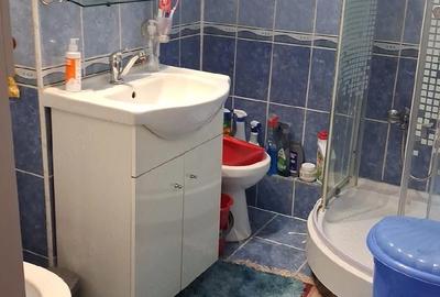 Apartament cu 3 camere decomandat în Central - 1