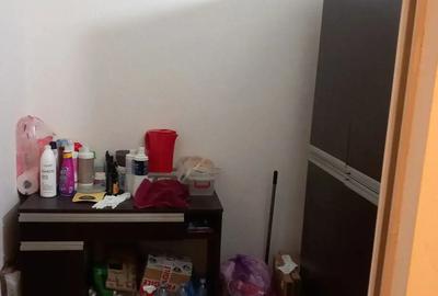 Vand garsoniera parter transformata in spatiu comercial - 1