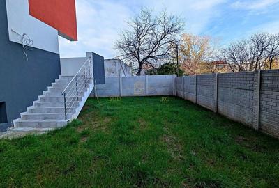 Apartament 2 camere decomandat,curte proprie,metrou Aparatorii Patriei - 12