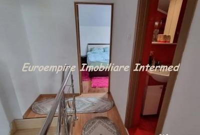 Casă cu 5 camere cu Teren 200 Mp în Central - 4