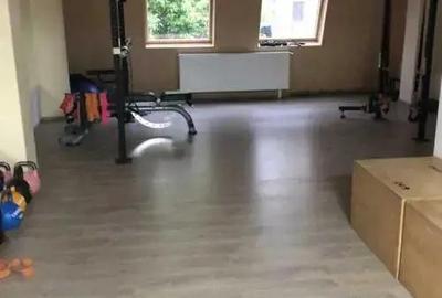 Spatiu comercial ,Vitan ,ideal magazin online ,cursuri ,birouri,etc - 4