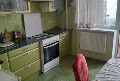 Apartament cu 2 camere decomandat în Aviației