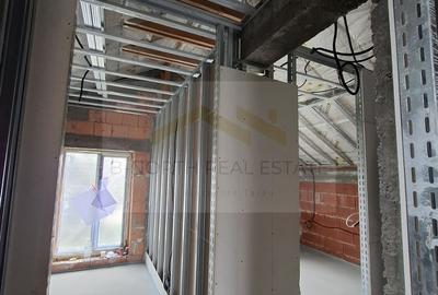 Casă cu 4 camere în 1 Decembrie - 4