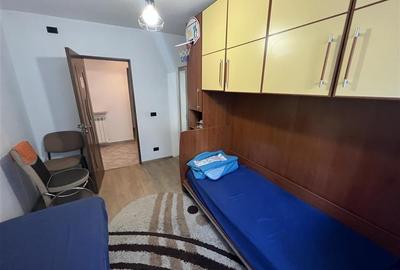 Ap 3 camere,parter, balcon, ultracentral- Scoala 9 - 9