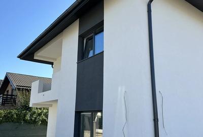 Casă cu Teren 387 Mp în Berceni