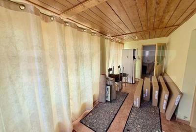 Casă cu 4 camere cu Teren 730 Mp în Central - 9