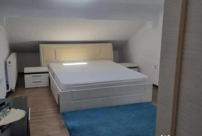 Apartament cu 4 camere semidecomandat în Trivale - 7