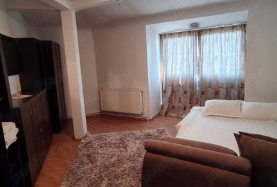 Apartament frumos ?i spa?ios - 2