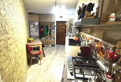Apartament cu 2 camere decomandat în Dumbrava 2 - 8