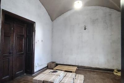 Casă individuală cu 12 camere cu Canalizare în Pache Protopopescu - 12