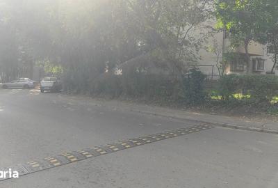 Teren de 212 mp, în Central