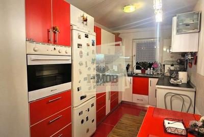 Apartament cu 3 camere în Central - 9