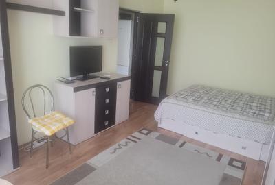 Garsonieră decomandată în Colentina