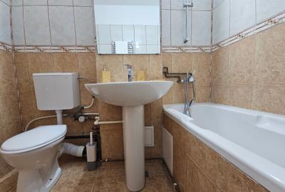 Apartament 2 Camere Decomandat Zona Trocadero Gaze Ac Mutare Imediata - 35