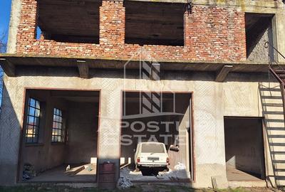 Casa individuala cu teren mare 843 mp,in zona Modern. - 2