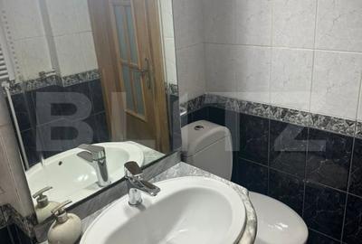 Apartament modern cu 3 camere, 90 mp,  centrala si AC, zona Calea Bucuresti - 14