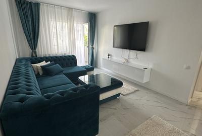 Apartament cu 2 camere decomandat în Apărătorii Patriei - 3