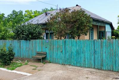 Casă cu 4 camere în Unirea - 6