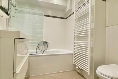 Apartament cu 3 camere decomandat, mobilat în Micro 12 - 18