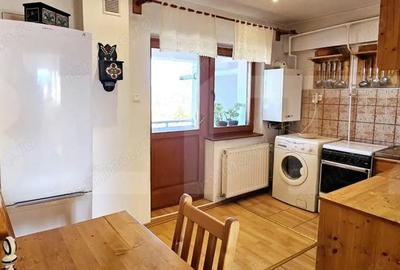 Apartament cu 3 camere semidecomandat în Sud - 10