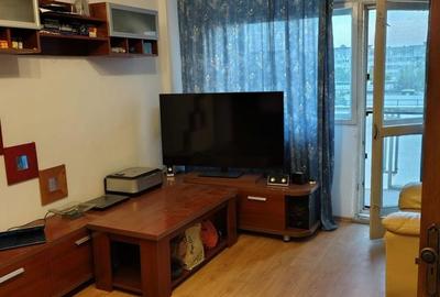 Apartament cu 4 camere semidecomandat în Militari - 2